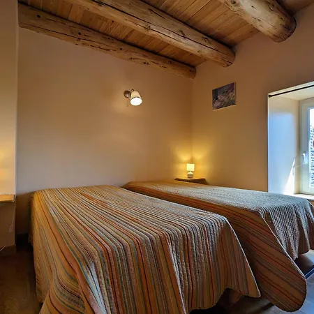 Maison De Charme En Pierres - Proche Puy-en-velay, Ideal Familles, Randos & Confort Moderne - Fr-1-582-48 別荘 Vergezac