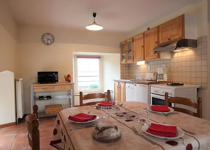 Prázdninový dům Maison De Charme En Pierres - Proche Puy-en-velay, Ideal Familles, Randos & Confort Moderne - Fr-1-582-48